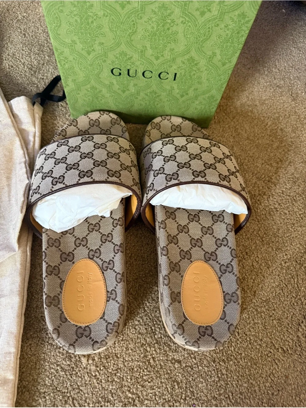 Gucci• Supreme Beige Monogram GG Slides
